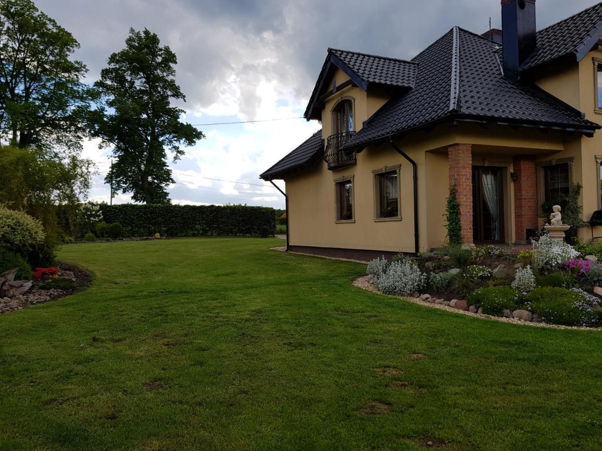 Ostoya Villa Starzyno  ภายนอก รูปภาพ